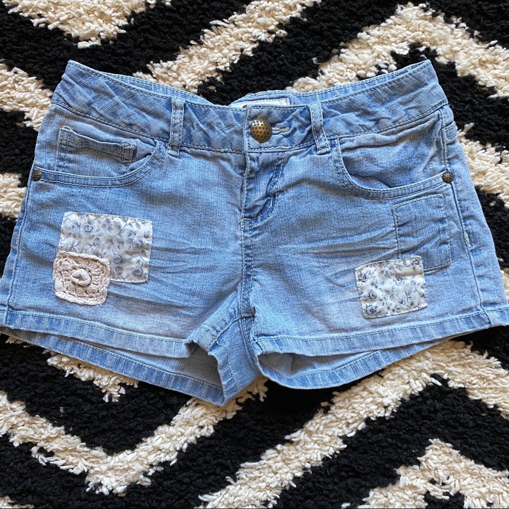 Size 3 shorts